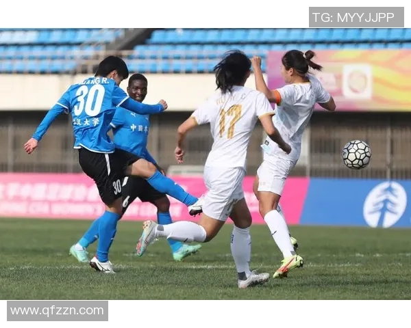 女选手首度加盟男子顶级联赛书写体育历史新篇章 女选手首度加盟男子顶级联赛书写体育历史新篇章